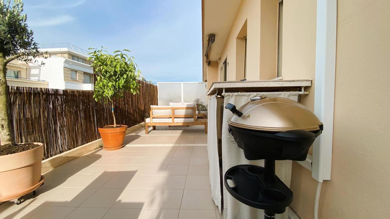 Appartement La Terrasse de la plage, Moderne, équipé, Lumineux à Antibes Extérieur photo